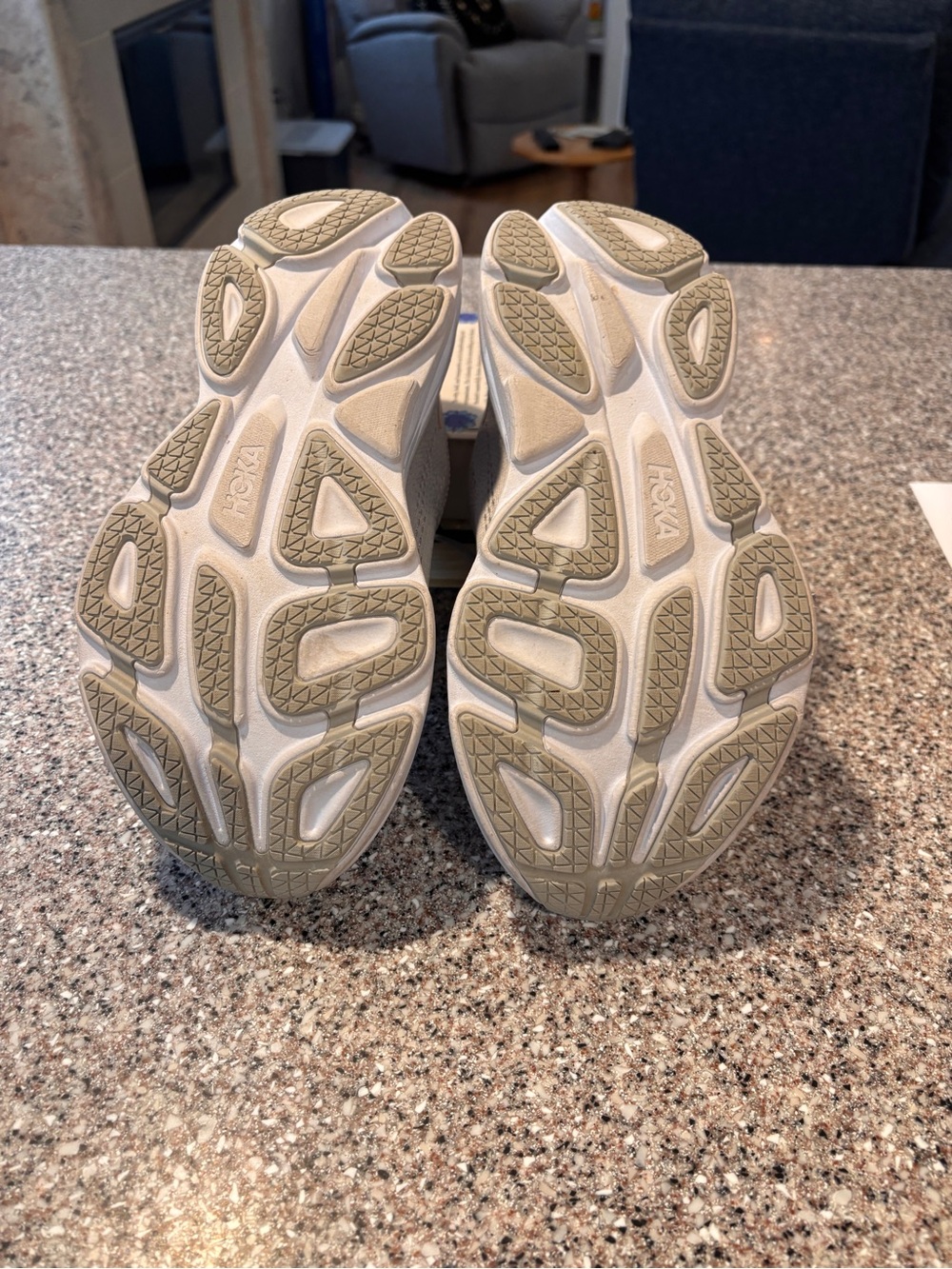 Hoka One One Bondi 8 (Women's Max Cushioned Road Running Shoe) size 9 - Picture 6 of 6